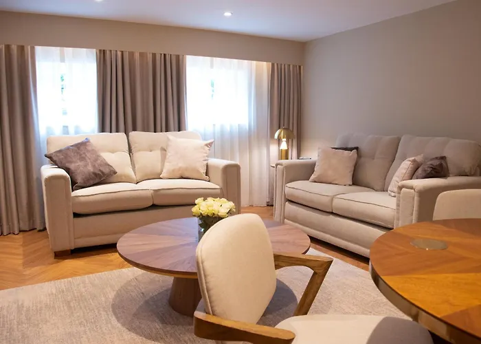 Premier Bath City Hotels for Luxury & Heritage